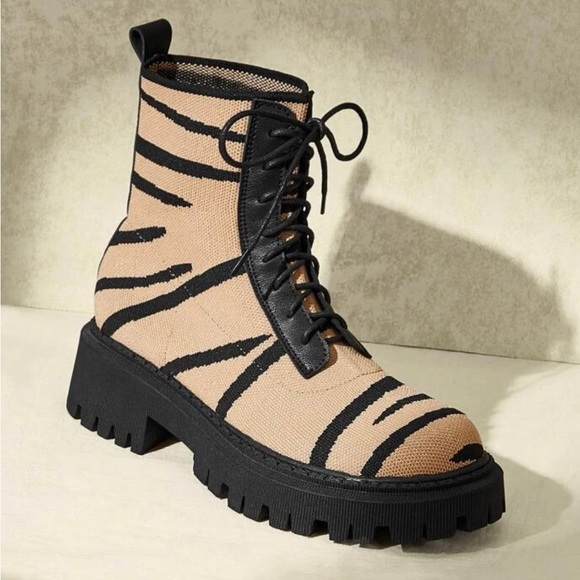 Zebra Stripe Knit Lace Up Combat Boots - Picture 2 of 8